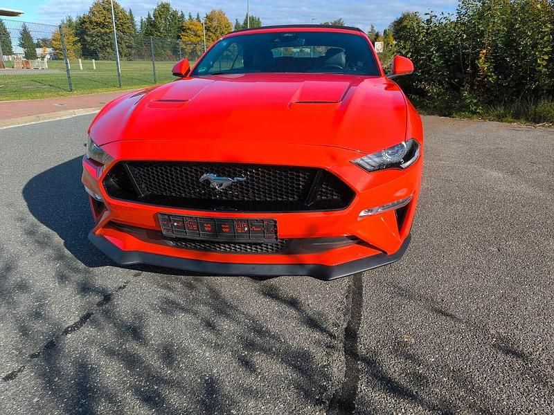 Rot Gebraucht 2023 Ford Mustang GT Cabrio | 41.500 € (Superpreis) - Bild 1/4