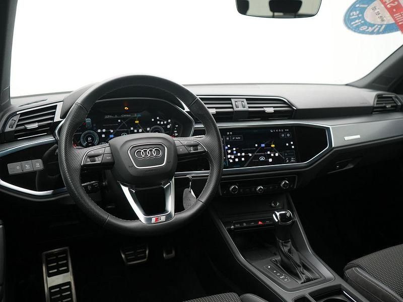 Gebraucht Audi Q3 S-Line 245 PS (180 kW) 2022 Mythosschwarz metallic SUV