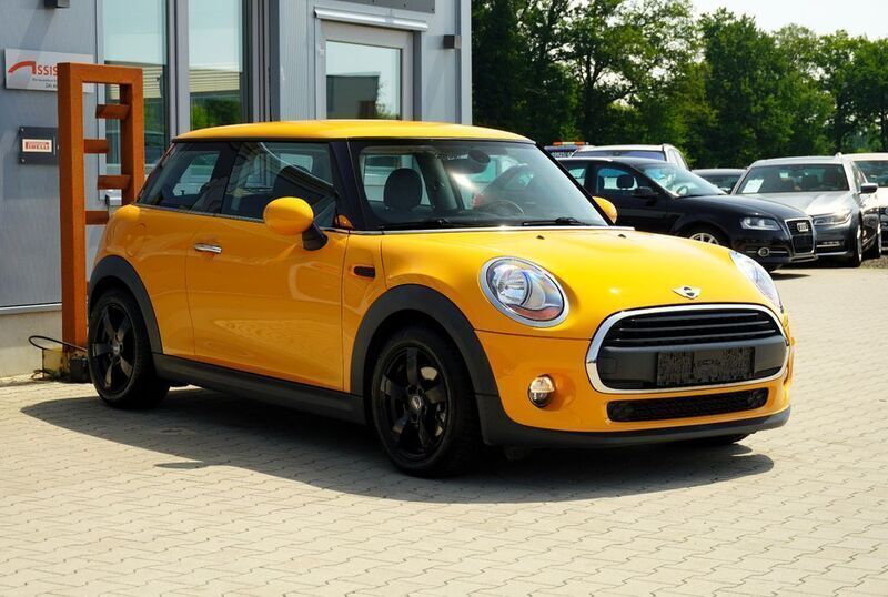 Gebraucht Mini ONE 102 PS (75 kW) 2016 Orange Kleinwagen