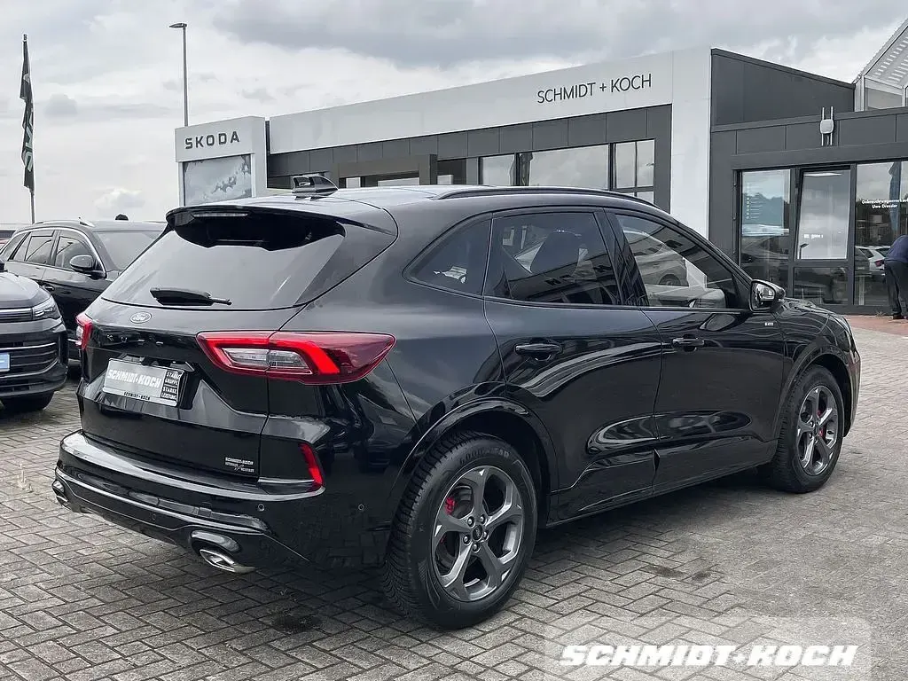 Gebraucht Ford Kuga ST-Line X 151 PS (111 kW) 2024 Agate black (schwarz) SUV