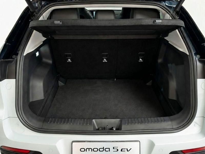 Neu Omoda 5 155 kW (211 PS) 2026 Khaki white & carbon crystel s SUV
