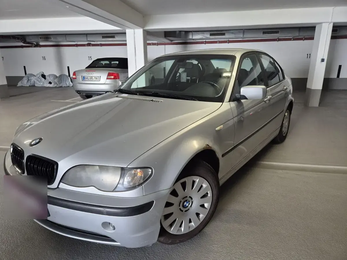 Gebraucht BMW 316 116 PS (85 kW) 2003 Silber Limousine