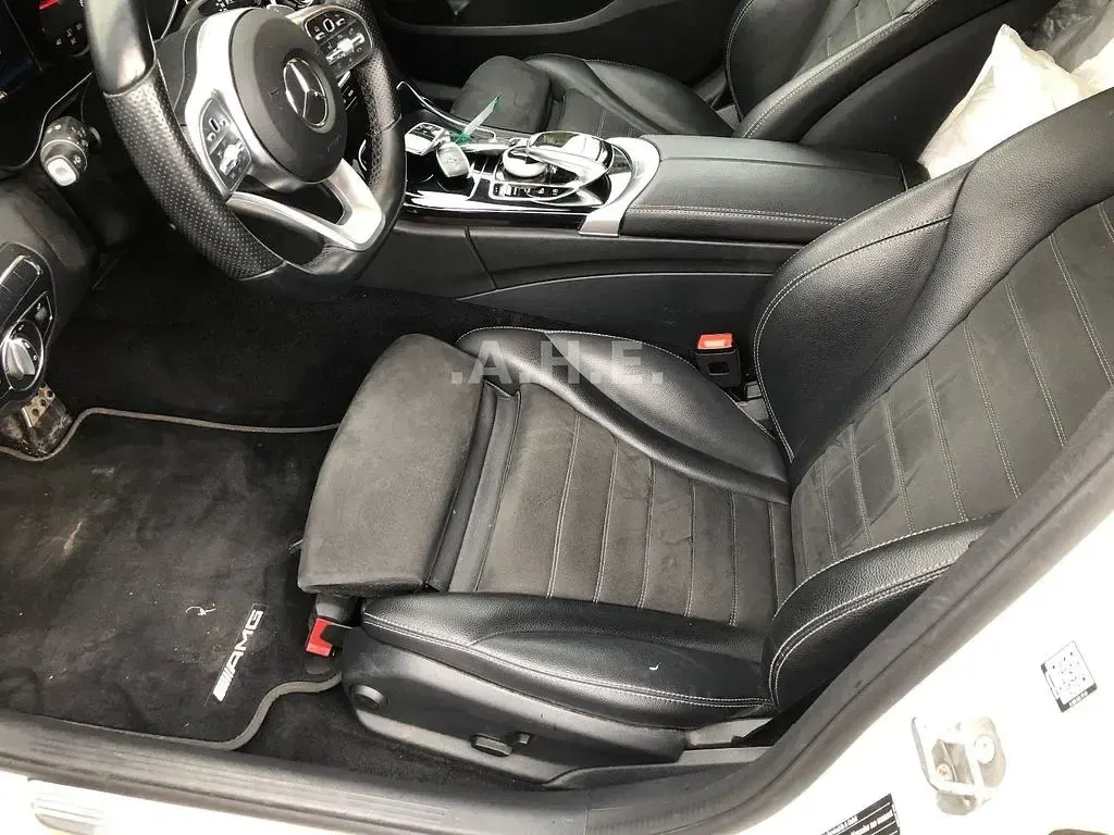 Gebraucht Mercedes C300 AMG line 245 PS (180 kW) 2020 Weiß Limousine