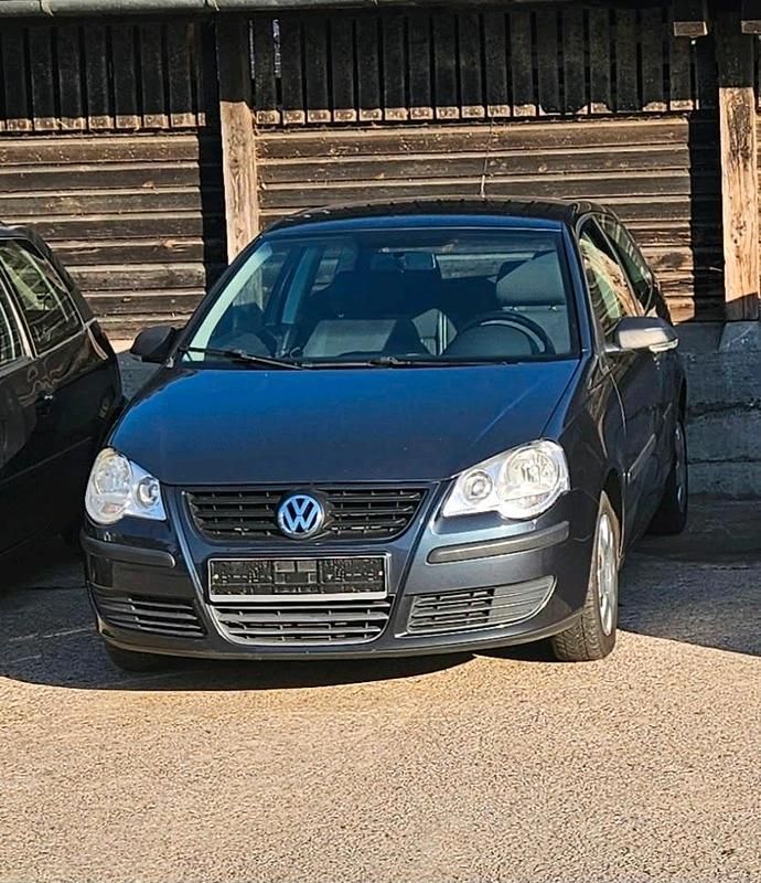 Gebraucht VW Polo 60 PS (44 kW) 2008 Grau Kleinwagen