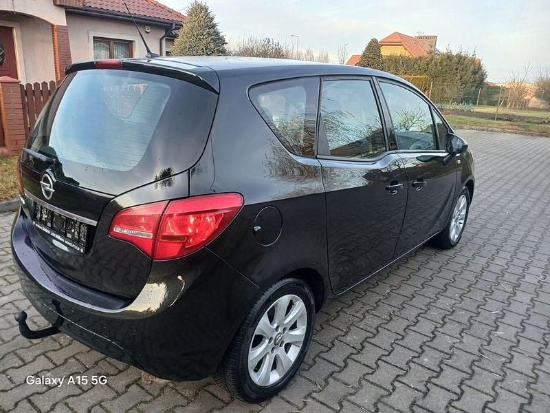 Gebraucht Opel Meriva Edition 101 PS (74 kW) 2015 Schwarz Van / Kleinbus