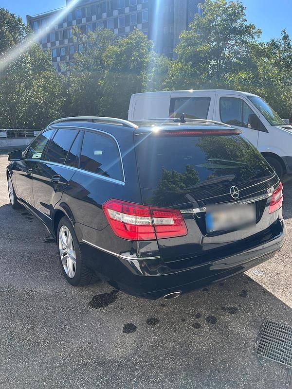 Usata Mercedes E350 2010 Nero Station wagon