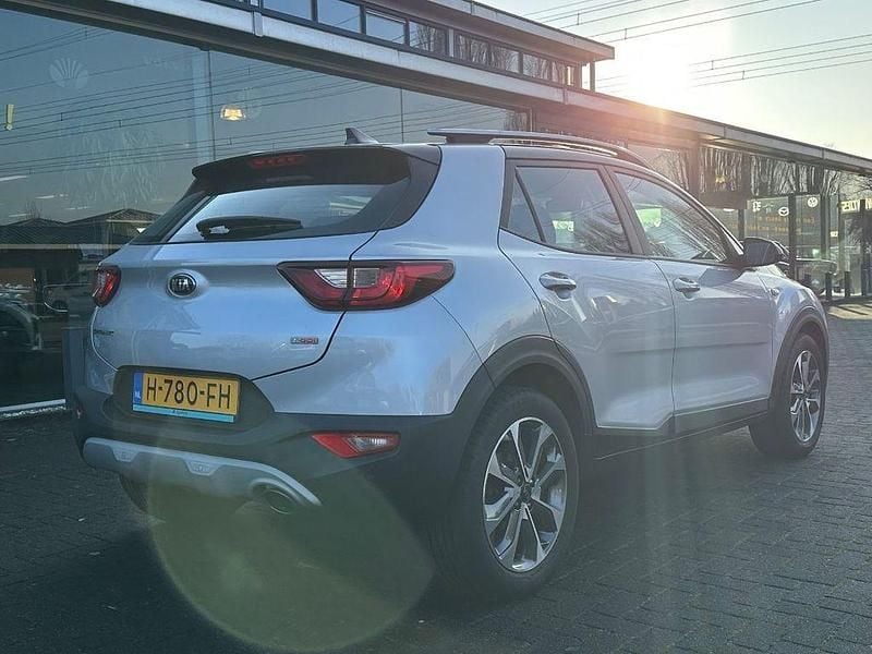 Gebraucht Kia Stonic 101 PS (74 kW) 2020 Grau SUV