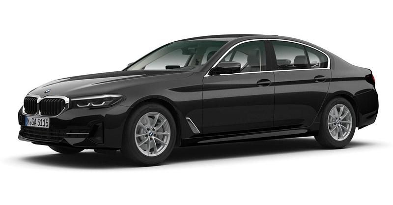 Gebraucht BMW 530 Sport Line 245 PS (180 kW) 2023 Schwarz Limousine