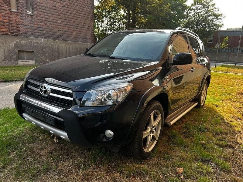 Schwarz Gebraucht 2007 Toyota RAV4 Executive SUV | 3.900 € (Superpreis) - Bild 1/4
