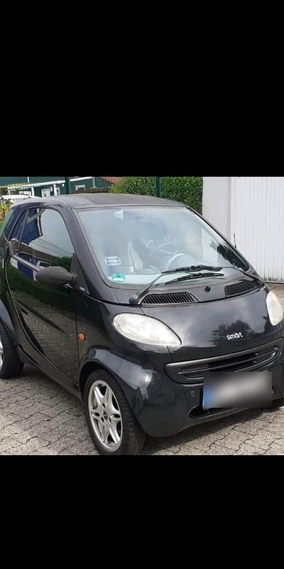 Schwarz Gebraucht 2001 Smart ForTwo Coupé Kleinwagen | 1.350 € (Fairer Preis) - Bild 1/2