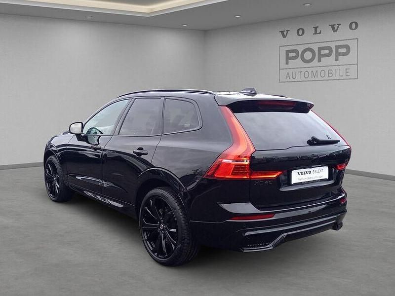 Gebraucht Volvo XC60 Plus 250 PS (183 kW) 2024 Onyx black / metallic SUV