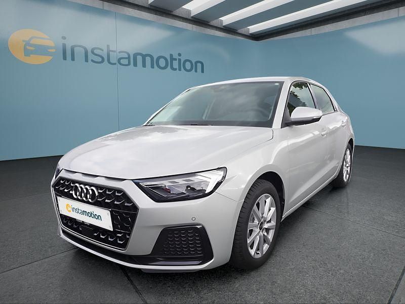 Silber Gebraucht 2025 Audi A1 Sportback Kleinwagen | 25.699 € (Etwas zu teuer) - Bild 1/4