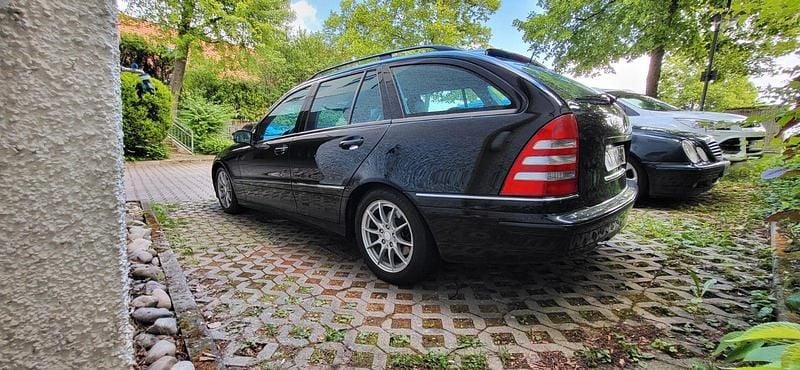 Gebraucht Mercedes 320 218 PS (160 kW) 2003 Schwarz Kombi
