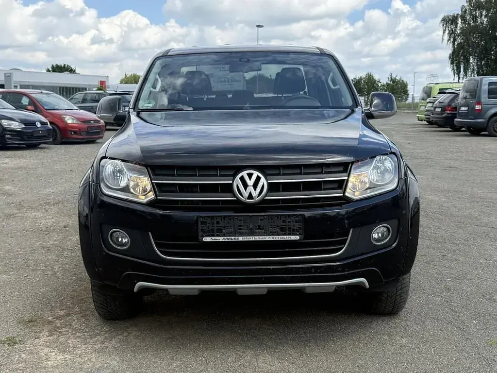 Gebraucht VW Amarok Highline 180 PS (132 kW) 2013 Deep black perleffekt Pickup