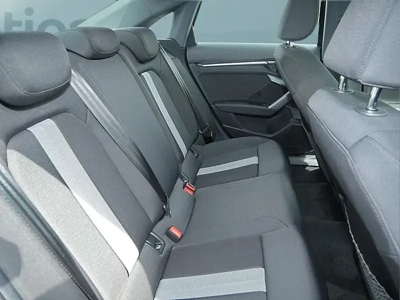 Gebraucht Audi A3 150 PS (110 kW) 2025 Schwarz Limousine