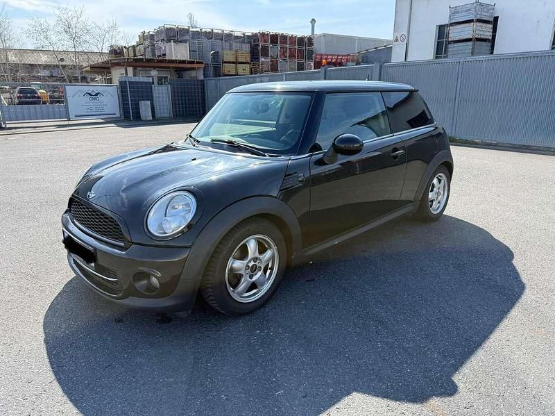 Gebraucht Mini Cooper 122 PS (89 kW) 2011 Kleinwagen