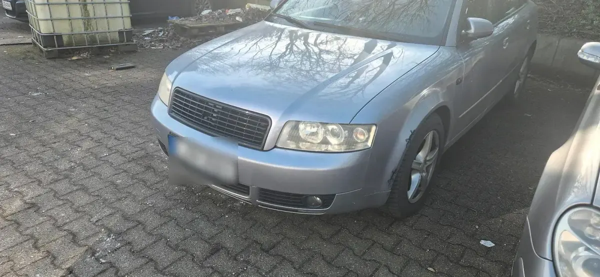 Gebraucht Audi A4 131 PS (96 kW) 2004 Grau Limousine