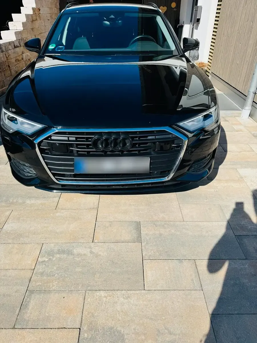 Gebraucht Audi A6 Comfort 163 PS (119 kW) 2019 Schwarz Kombi