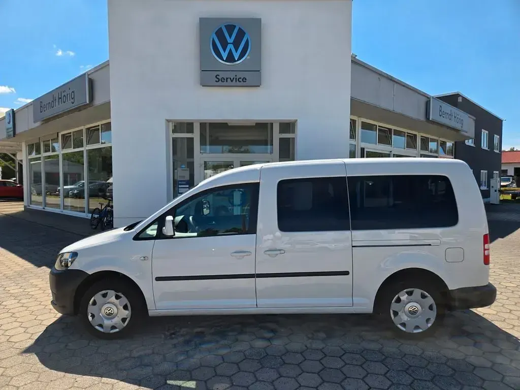 Gebraucht VW Caddy Trendline 105 PS (77 kW) 2013 Weiß Van / Kleinbus