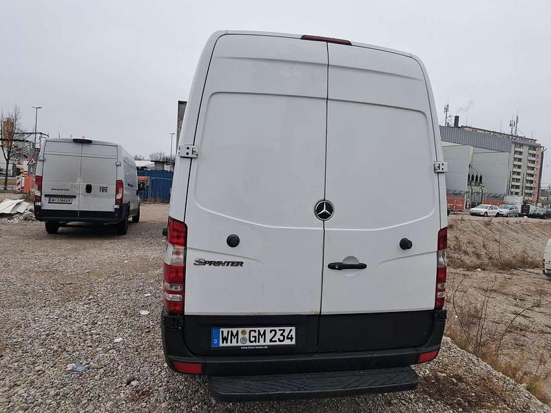Gebraucht Mercedes Sprinter 95 PS (69 kW) 2010 Weiß Van