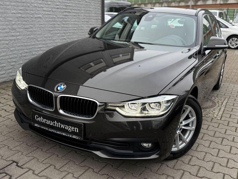 Gebraucht BMW 320 Advantage 190 PS (139 kW) 2017 Grau Kombi