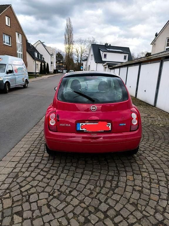 Gebraucht Nissan Micra Visia 65 PS (47 kW) 2009 Rot Limousine