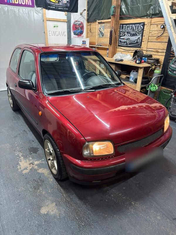 Gebraucht Nissan Micra 54 PS (39 kW) 1996 Rot Kleinwagen
