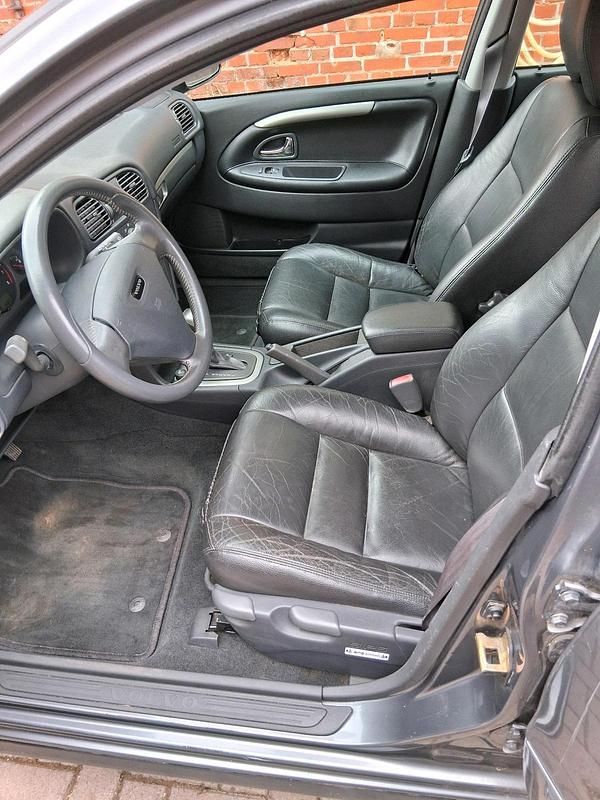 Gebraucht Volvo V40 122 PS (89 kW) 2003 Grau Kombi