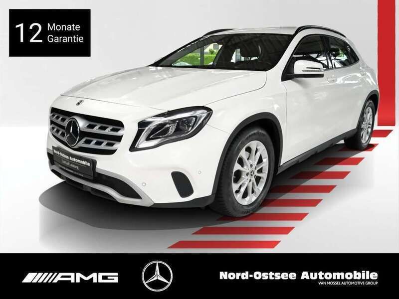 Weiß Gebraucht 2019 Mercedes GLA200 Style SUV | 22.490 € (Fairer Preis) - Bild 1/2