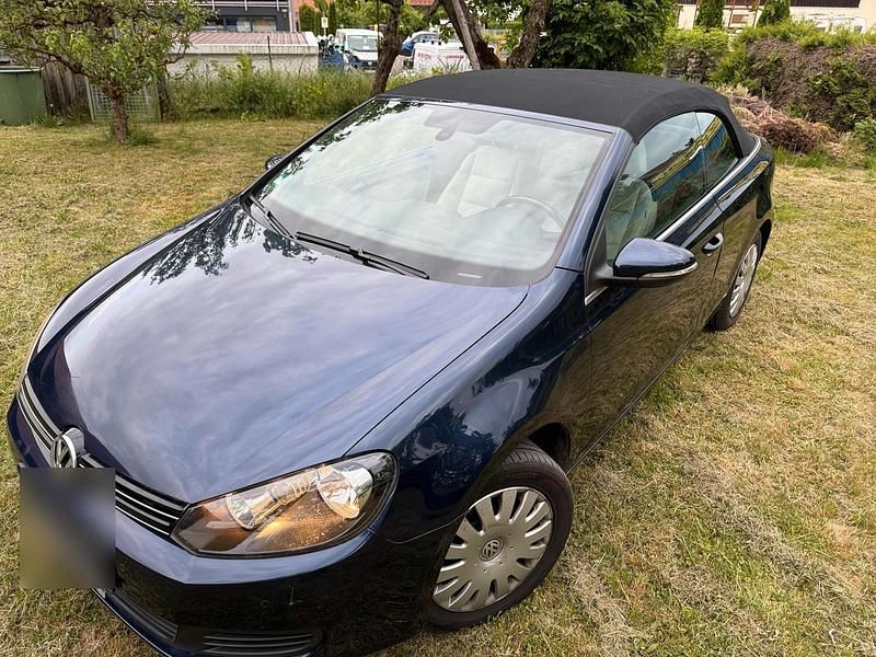 Gebraucht VW Golf 105 PS (77 kW) 2011 Blau Cabrio
