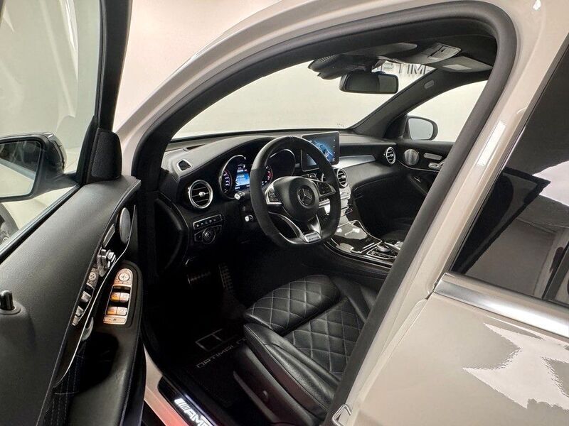 Gebraucht Mercedes GLC63 AMG AMG 510 PS (375 kW) 2018 Weiß Coupé