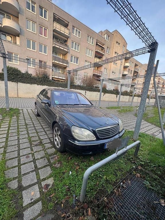 Beige Gebraucht 2000 Mercedes S430 Limousine | 1.000 € - Bild 1/4