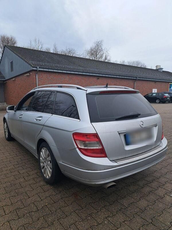 Silber Gebraucht 2009 Mercedes C220 Elegance Kombi | 5.000 € (Fairer Preis) - Bild 1/4
