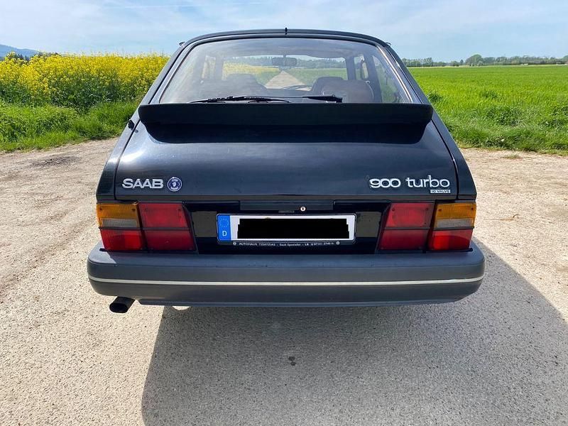 Gebraucht Saab 900 160 PS (117 kW) 1990 Schwarz Limousine