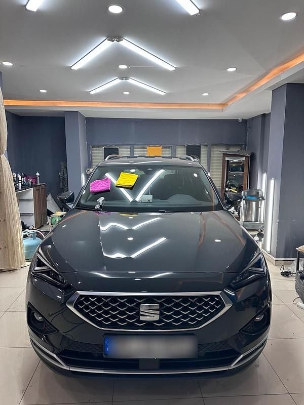 Grau Gebraucht 2023 Seat Tarraco SUV | 30.000 € (Superpreis) - Bild 1/4
