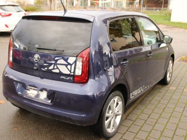 Gebraucht Skoda Citigo Fun 60 PS (44 kW) 2017 Blau metallic Kleinwagen