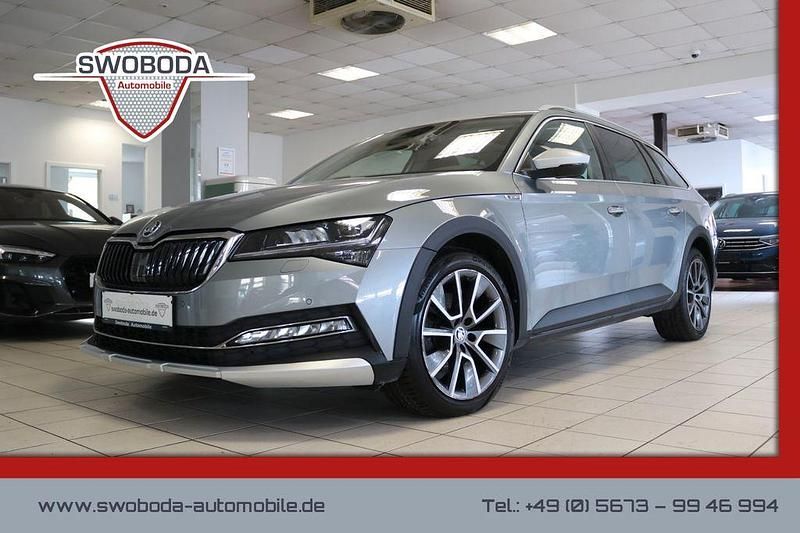 Gebraucht Skoda Superb Scout 4x4 200 PS (147 kW) 2021 Grau Limousine