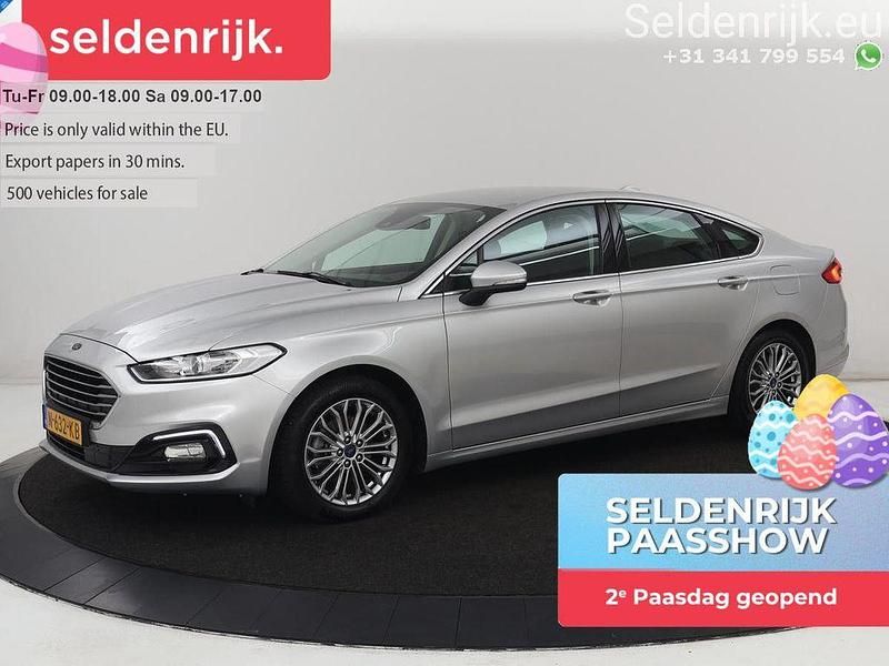 Gebraucht Ford Mondeo Titanium 188 PS (138 kW) 2021 Grau Limousine