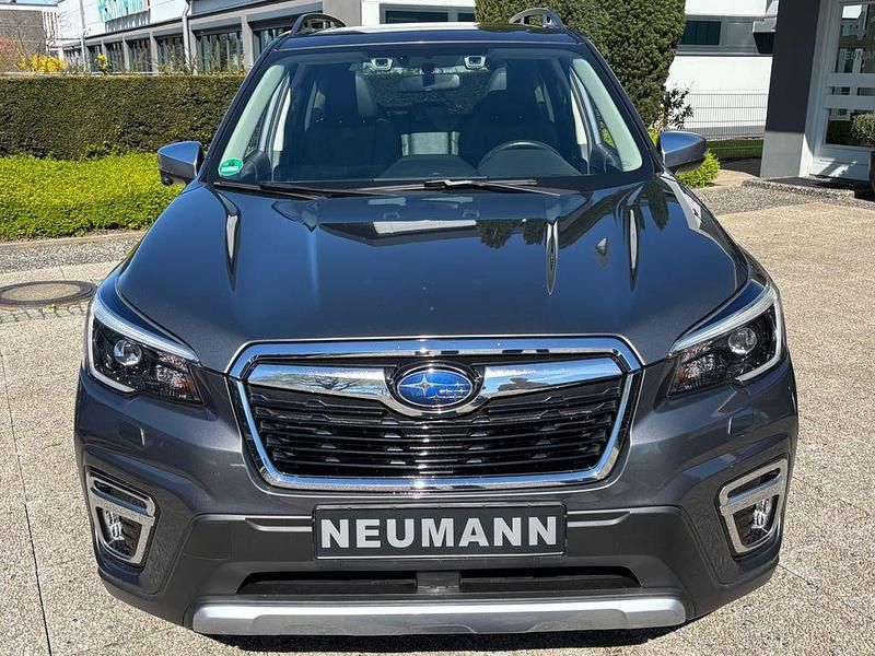 Gebraucht Subaru Forester Platinum 150 PS (110 kW) 2021 Grau SUV
