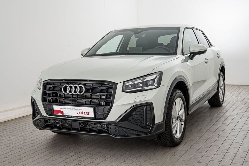 Gebraucht Audi Q2 S-Line 150 PS (110 kW) 2024 Tausilber metallic SUV