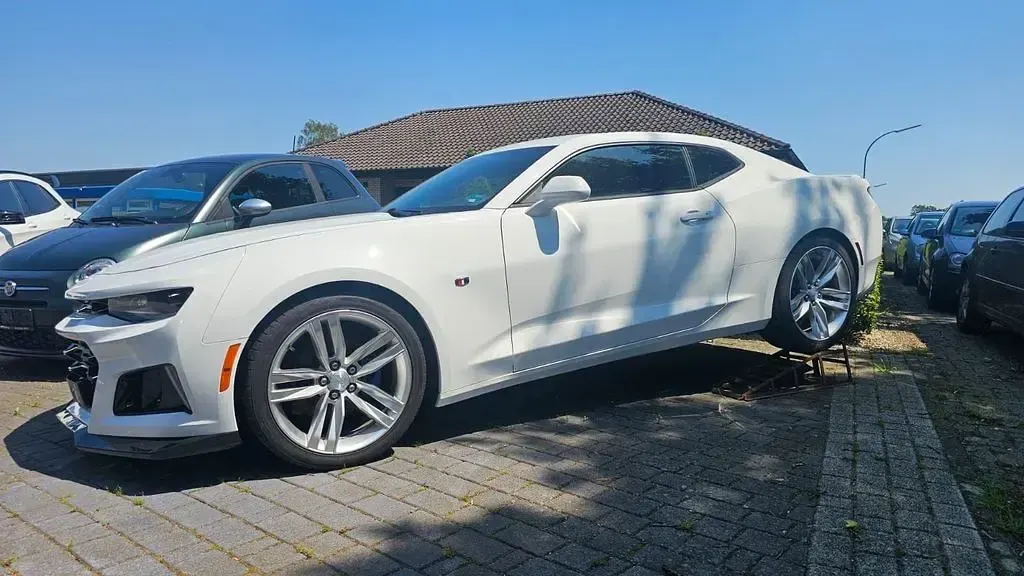 Gebraucht Chevrolet Camaro 340 PS (250 kW) 2016 Weiß