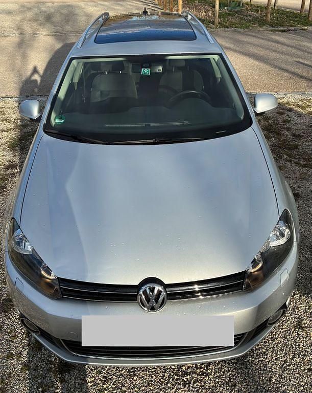 Gebraucht VW Golf VII Highline 140 PS (102 kW) 2012 Silber Kombi