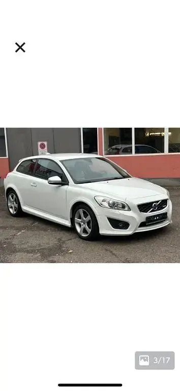Gebraucht Volvo C30 R-Design 115 PS (84 kW) 2011 Weiß Kleinwagen
