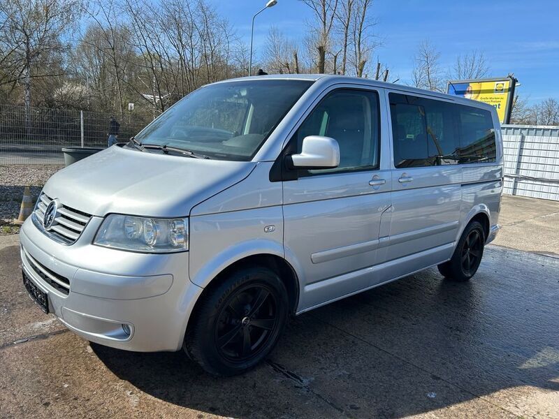 Silber Gebraucht 2004 VW T5 Highline Van | 4.599 € (Superpreis) - Bild 1/4