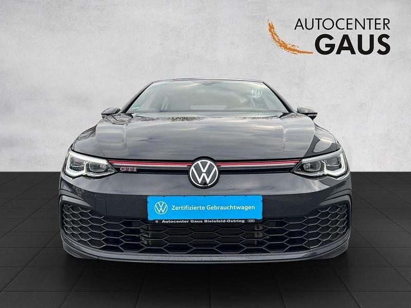 Gebraucht VW Golf VIII GTI 245 PS (180 kW) 2023 Grau Limousine