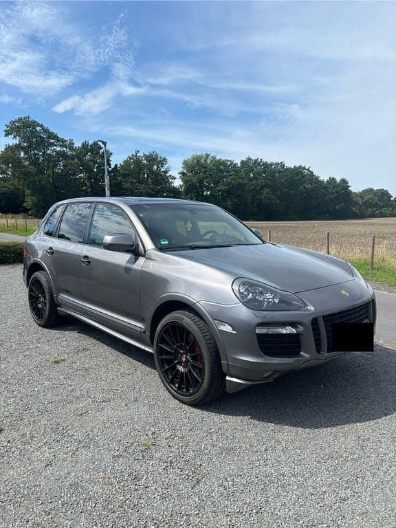 Grau Gebraucht 2009 Porsche Cayenne SUV | 13.900 € (Superpreis) - Bild 1/4