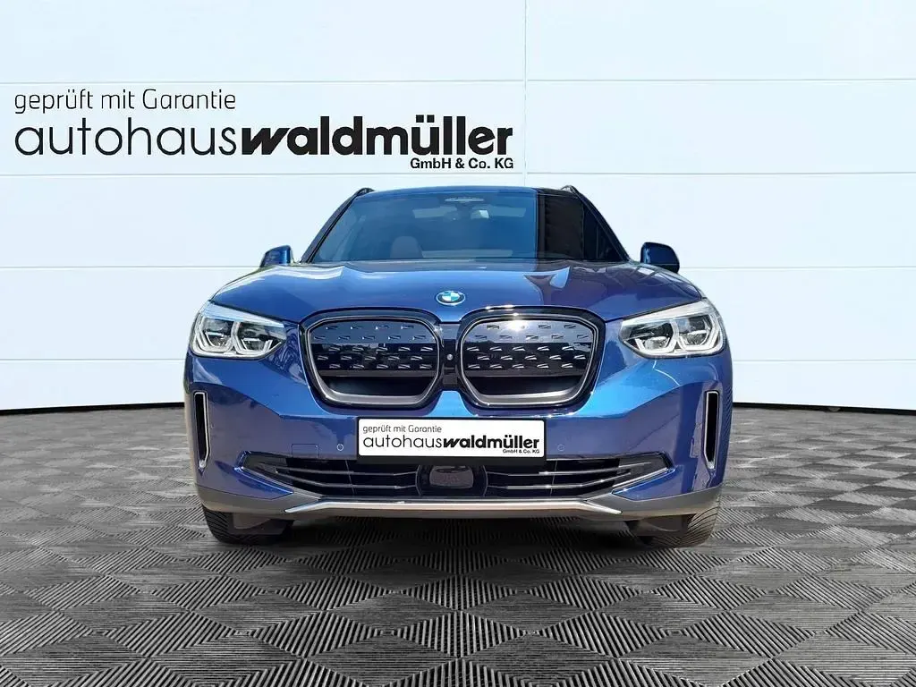 Gebraucht BMW iX3 Impressive 210 kW (286 PS) 2021 Blau SUV