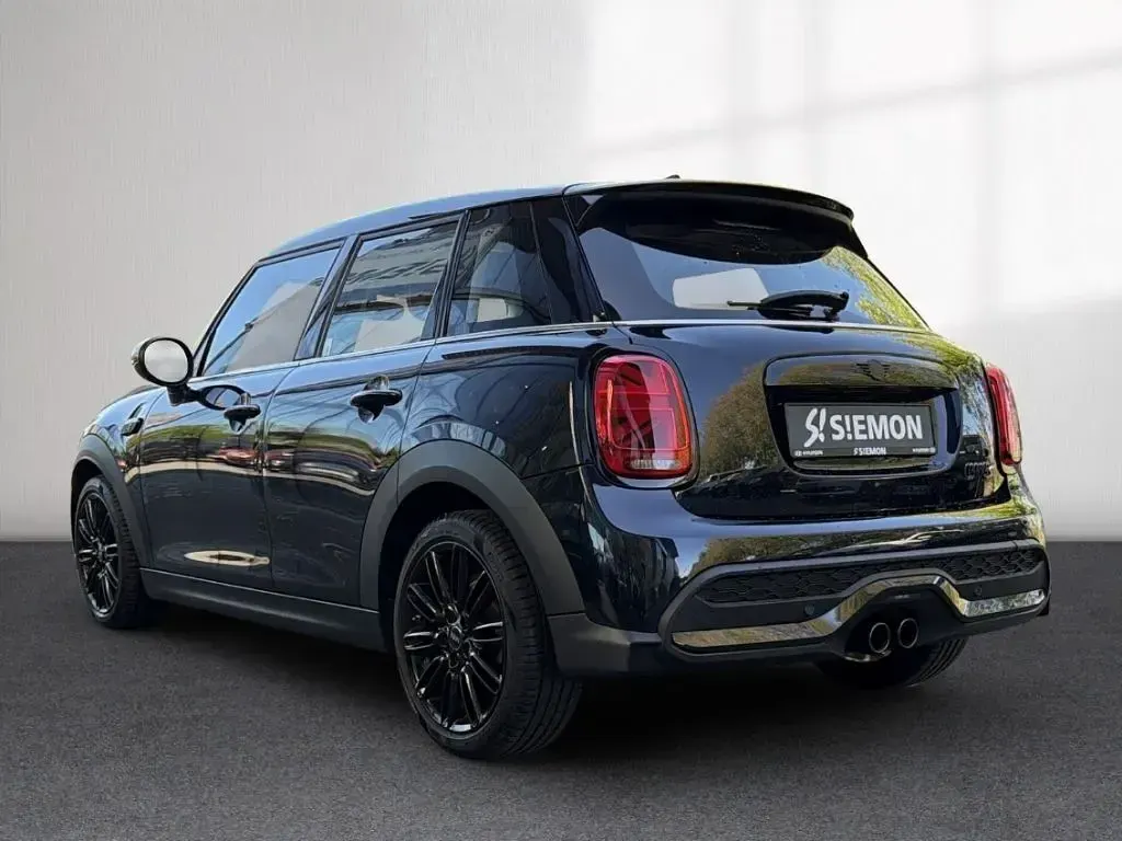Gebraucht Mini Cooper S Classic 178 PS (130 kW) 2022 Schwarz Kleinwagen
