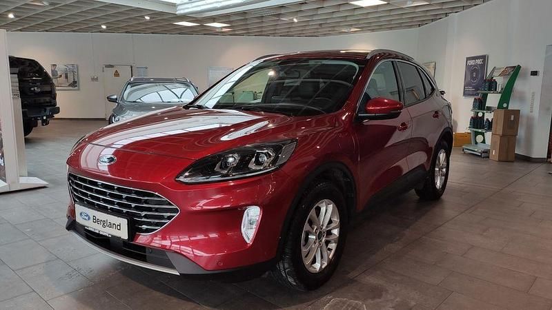 Lucidrot metallic rot Gebraucht 2022 Ford Kuga Titanium X SUV | 23.190 € (Fairer Preis) - Bild 1/4