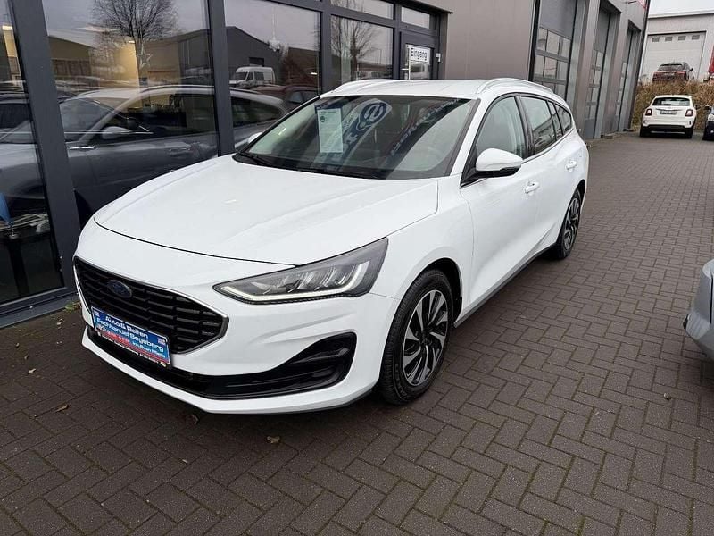 Weiß Gebraucht 2022 Ford Focus Style Kombi | 20.990 € (Fairer Preis) - Bild 1/4